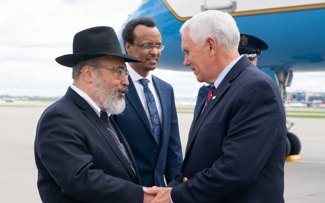 Rabbi Chaim Goldberger Greets VP Mike Pence